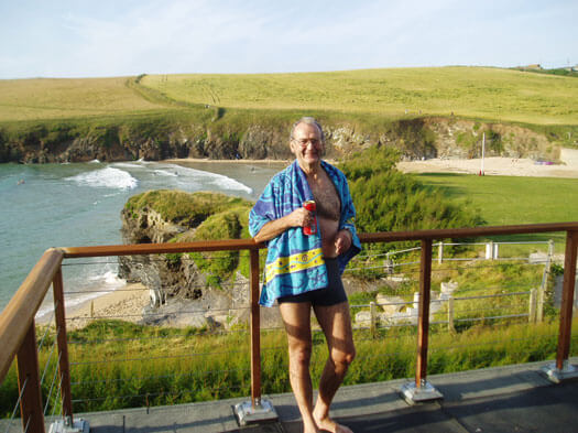 Decking balustrade as installed for the Pardoe family at Trevone in Cornwall