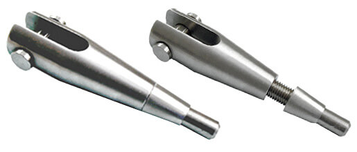 Fork end set with taper nut unlocked