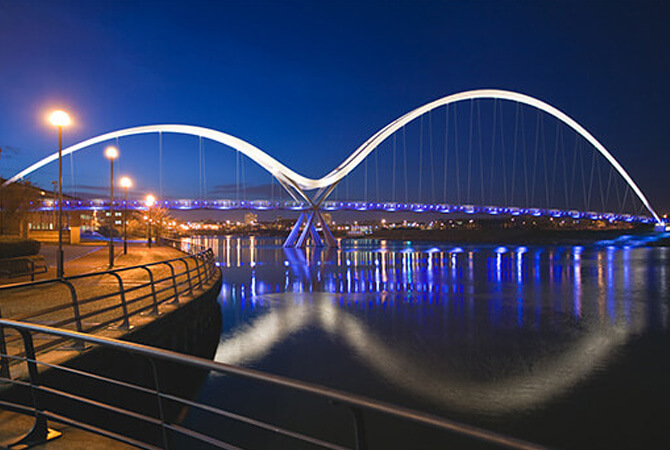 North Shore Infinity footbridge at night North Shore Infinity Footbridge