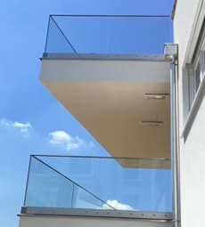 Easy Glass Smart Balustrade - Fascia Mount