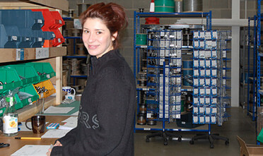 Nikki at the S3i dispatch bench