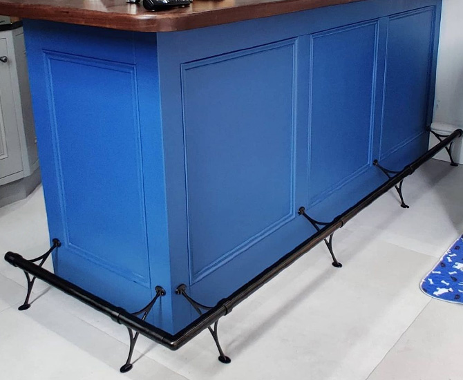 Bar Foot Rail - Kitchen Breakfast Bar