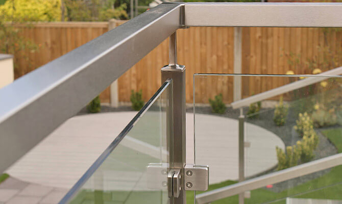 Square Line Stainless Steel and Glass Balustrade