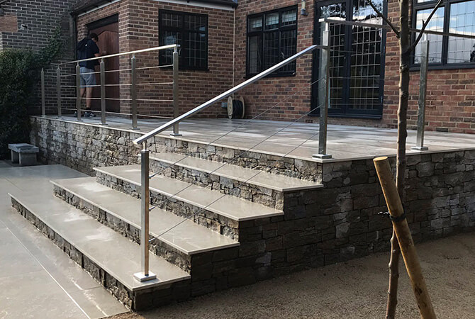 Stainless Steel 60x30 Balustrade Leading Down Steps
